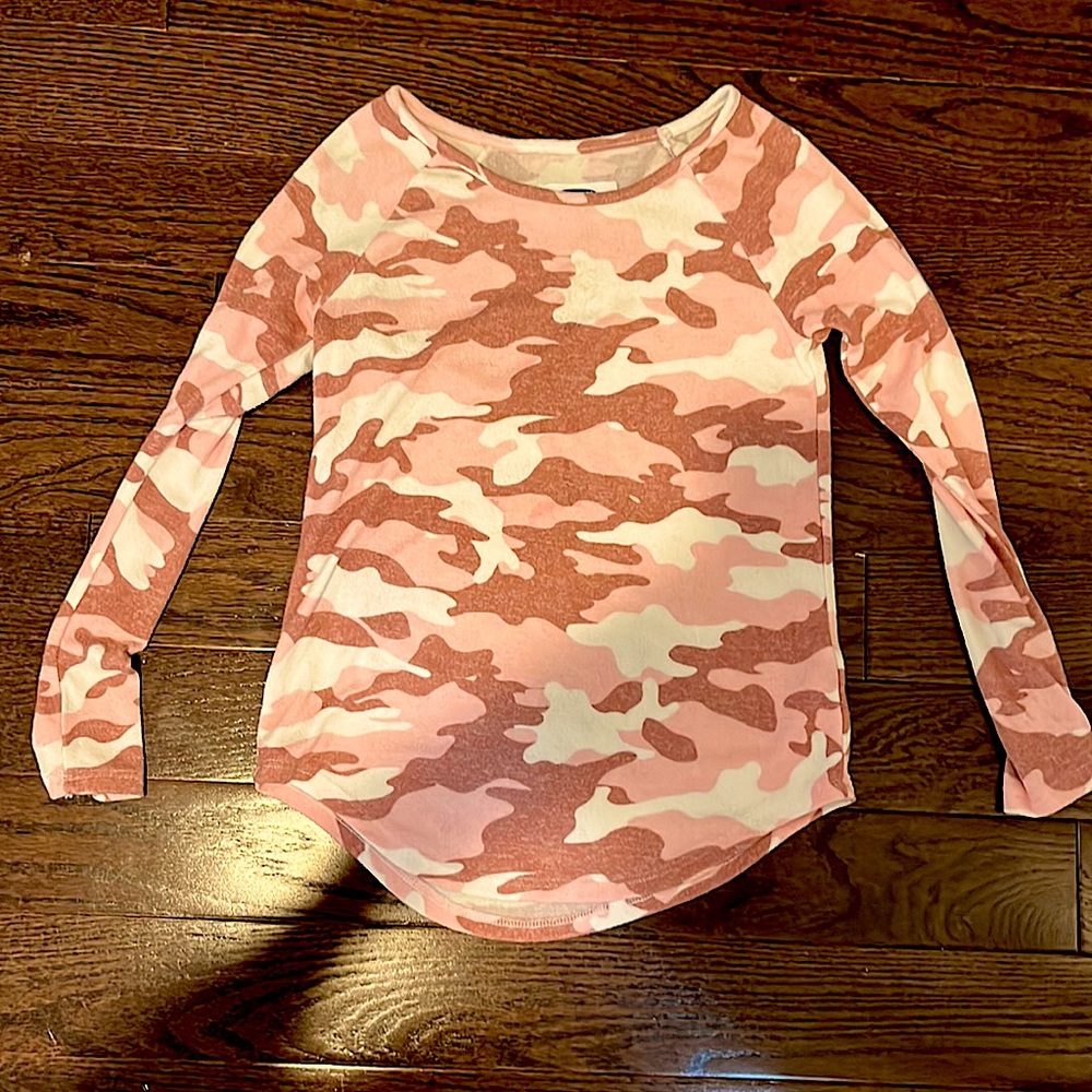 Pink Camo Long Sleeves Top